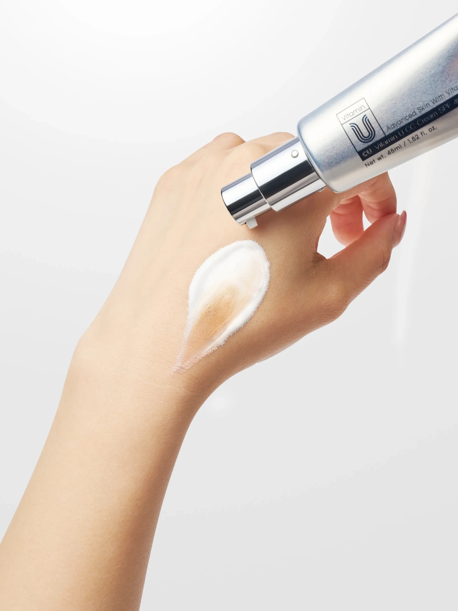 CUSKIN CC kremas su vitaminu U SPF38+ PA+++