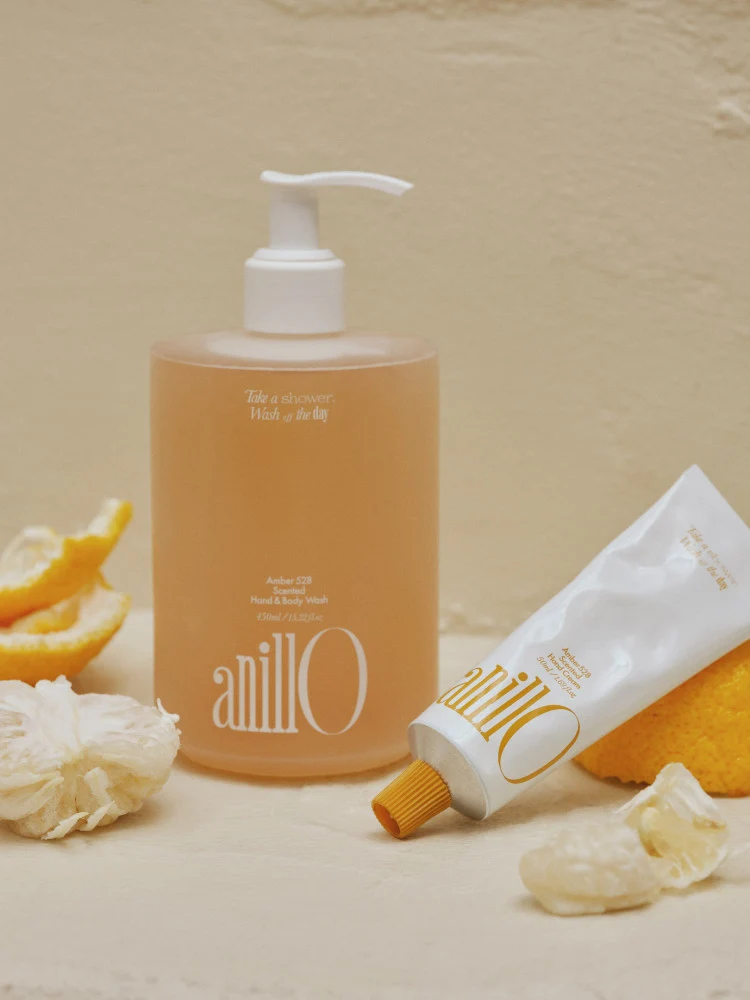 AnillO Amber528 parfumuotas rankų ir kūno prausiklis, 450 ml