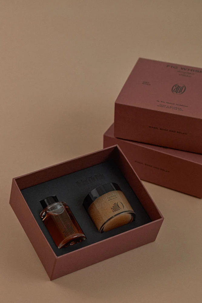 AnillO Fig Whisky Discovery Body Set – kūno priežiūros rinkinys, 45g+22ml