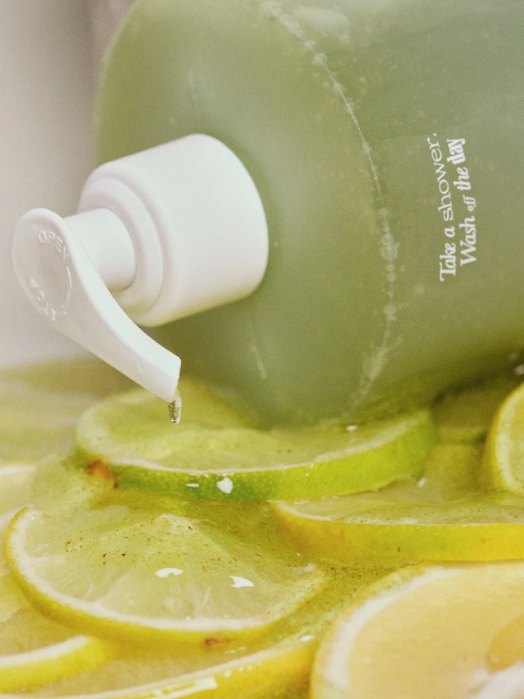 AnillO Lime Sunday gaivinantis šampūnas galvos odai, 450 ml