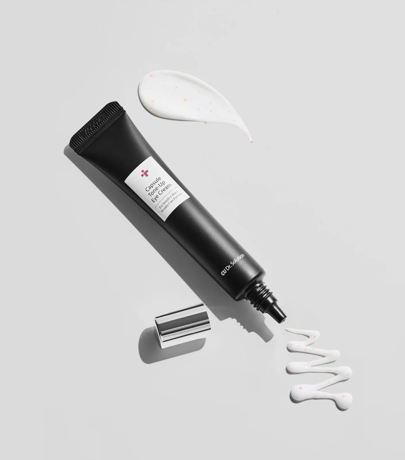 CUSKIN funkcinis paakių kremas su kalamino kapsulėmis 20 ml